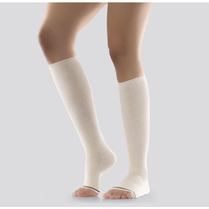 1000028693_Mabs_Care_Tukisukka_avoin_karki_koko_6_1_pari_pakkauskuva_Pakkauskuva24064_jpg